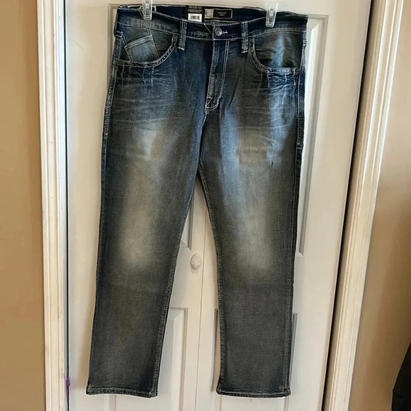 ROCK & REPUBLIC  denim jean,men 38x32 NEW!straight,high rise,embroidered logo - Picture 8 of 16